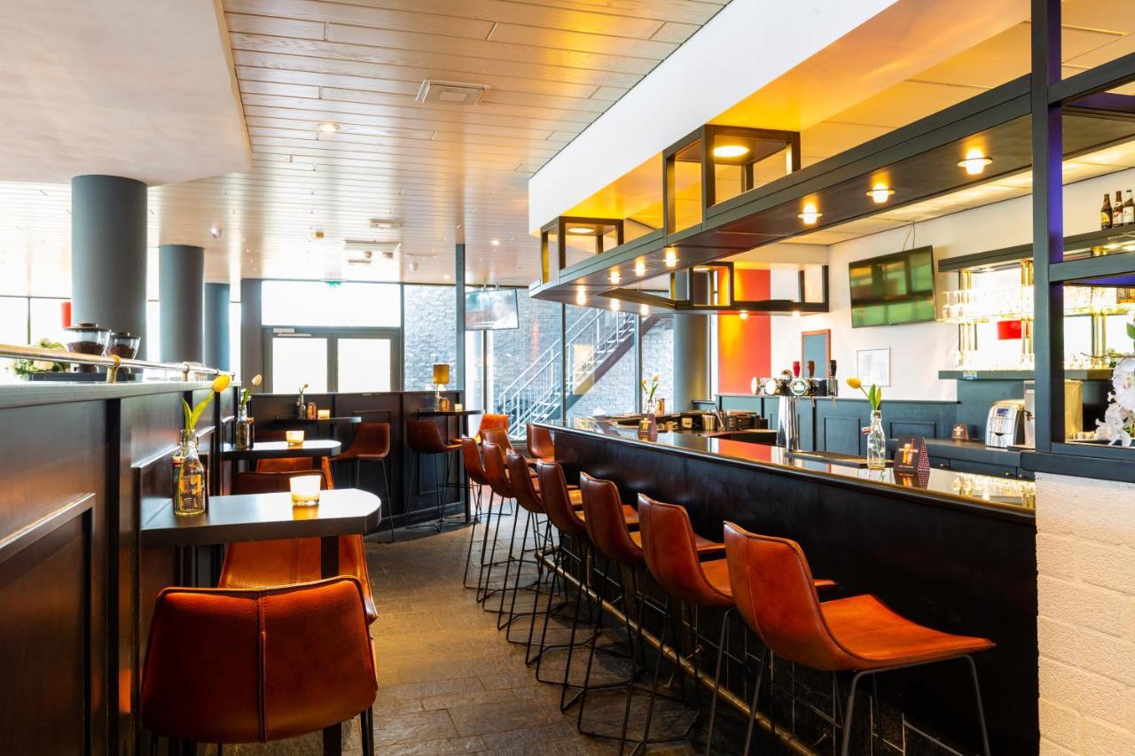Bastion Hotel אלמיר מראה חיצוני תמונה