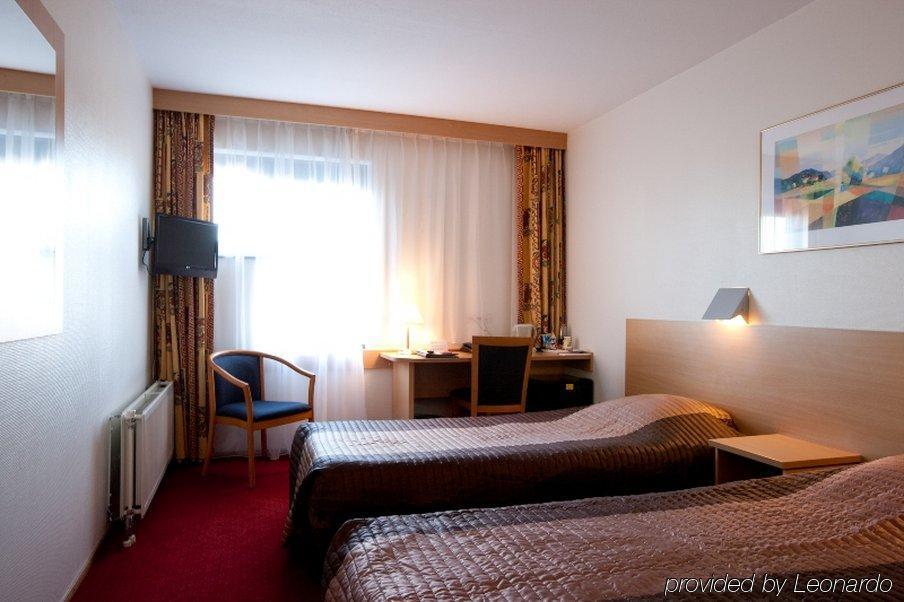 Bastion Hotel אלמיר חדר תמונה