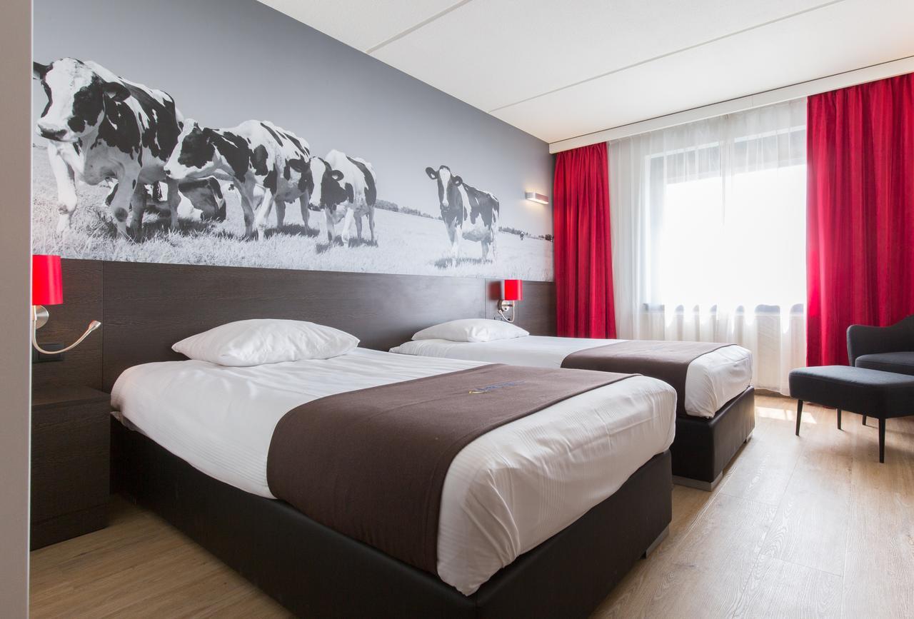Bastion Hotel אלמיר מראה חיצוני תמונה
