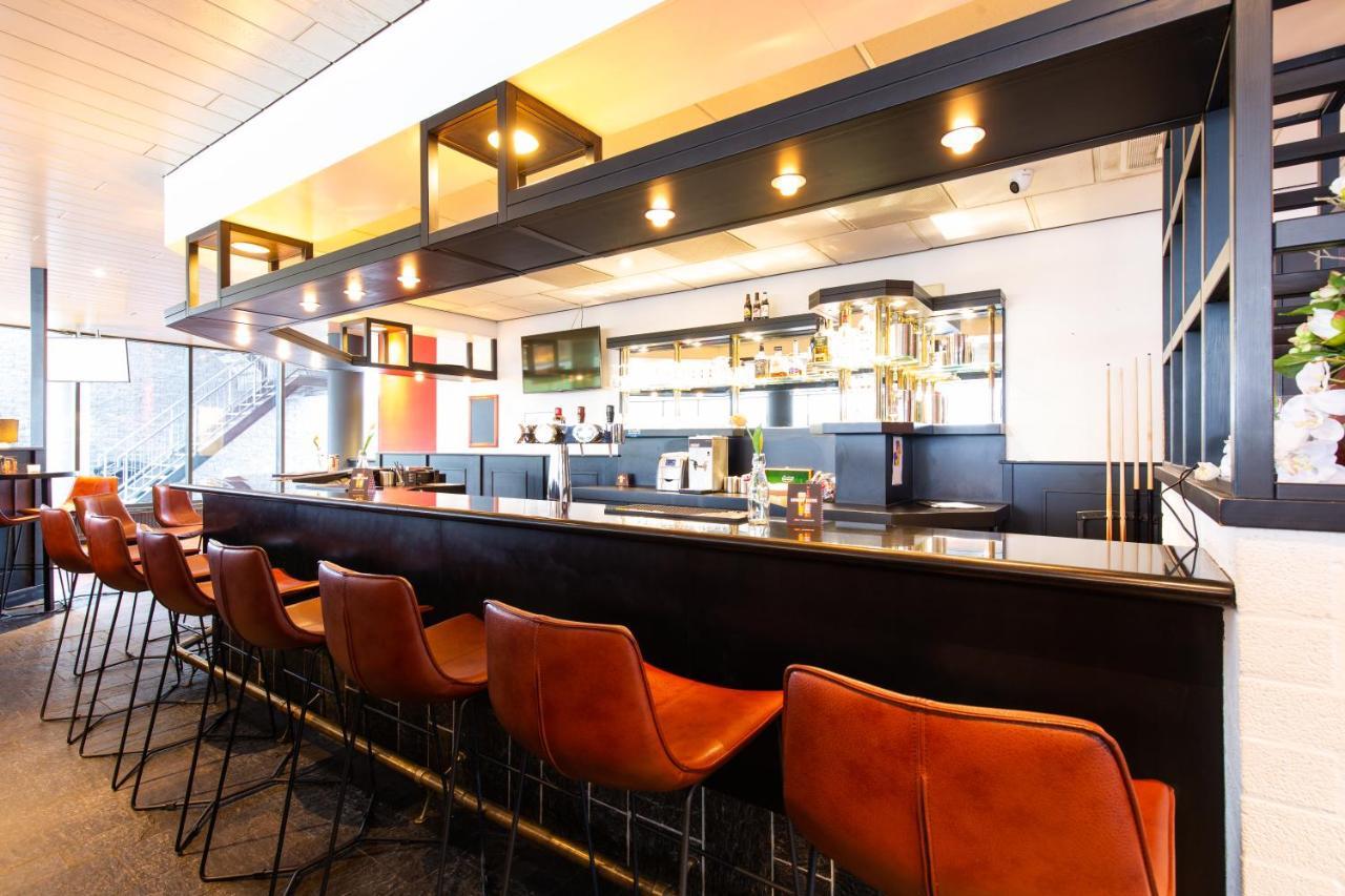 Bastion Hotel אלמיר מראה חיצוני תמונה